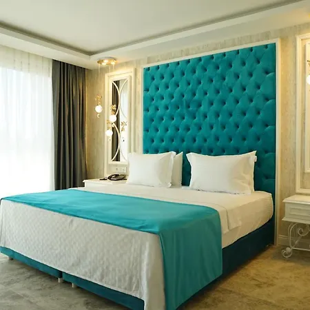 Kivrakzade (adults Only) *