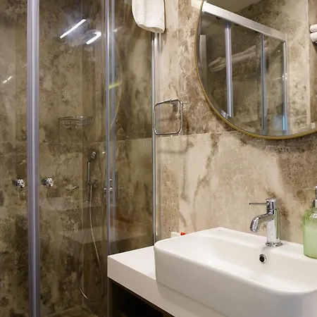 Kıvrakzade - Adult Only Otel