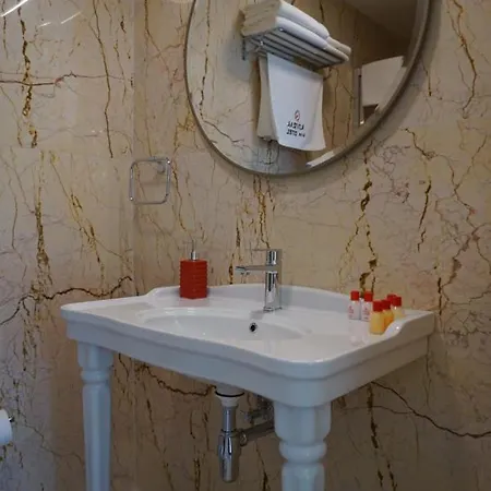 Kıvrakzade - Adult Only Otel