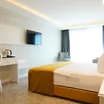 Kivrakzade (adults Only)