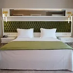 Kivrakzade (adults Only) *