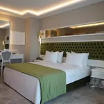 Kivrakzade (adults Only)